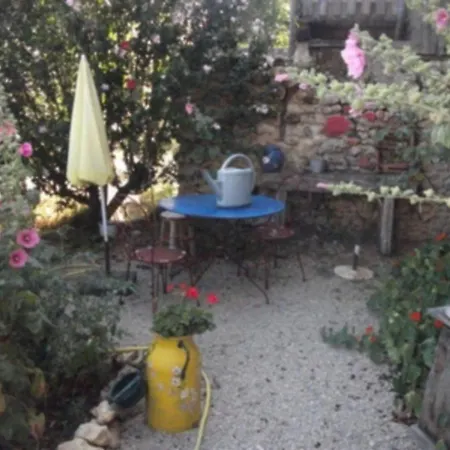 Oda ve Kahvaltı D'hotes Chez Denis Et Margot Chire-en-Montreuil